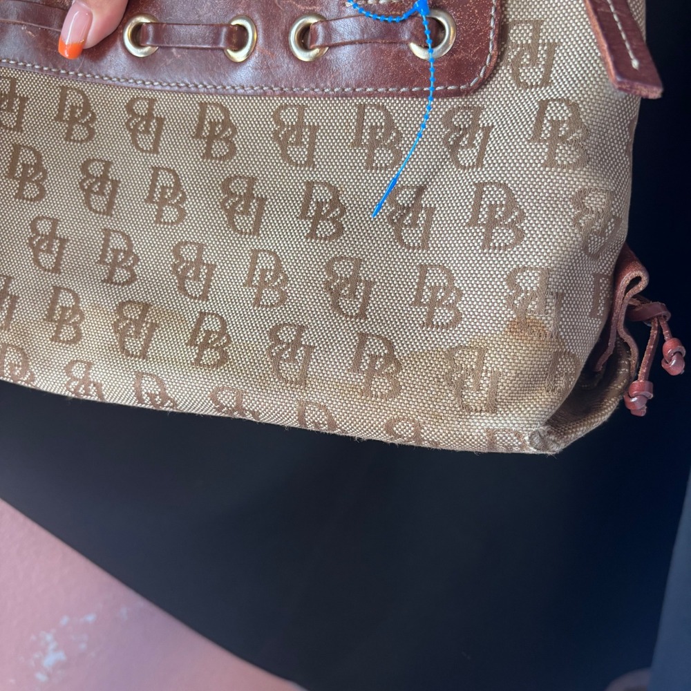 Vtg Dooney & Bourke Monogram Canvas Leather Trim Shoulder Bag Tan Brown Y2K Tote - Picture 5 of 12